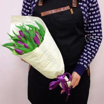 Букет Фиолетовый тюльпан 15 шт код товара  256710